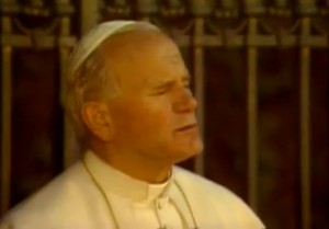 “Olá, carismáticos”, disse o então Papa João Paulo II no encontro com líderes do movimento.