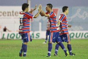 Assisinho e Jaílson fizeram dois gols cada, na goleada do Leão