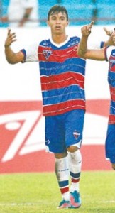 Ruan marcou um belo gol de voleio