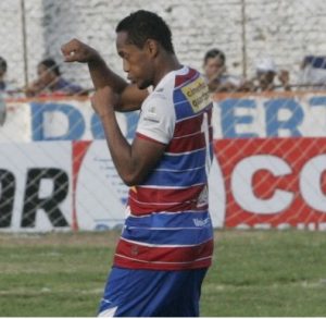 Waldison marcou o primeiro gol do Leão em 2014