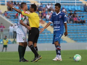 Volante Pio fez boa estreia com a camisa tricolor