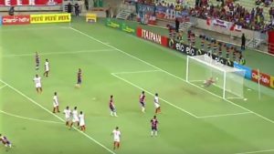 Jean Mota fez um belo gol de falta, fechando o placar