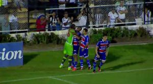 Anselmo foi decisivo e empatou o jogo em Arapiraca. Foto: Esporte Interativo