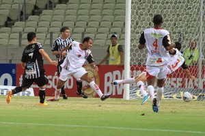 Lulinha voltou a ser decisivo (Foto: Cearasc.com/Divulgação)