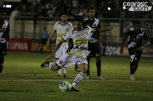 Magno Alves deixou o dele (Foto: Cearasc.com/Divulgação)