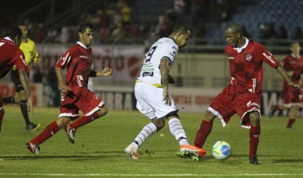 Bill nos últimos cinco jogos marcou cinco gol (Foto: Cearasc.com/Divulgação)