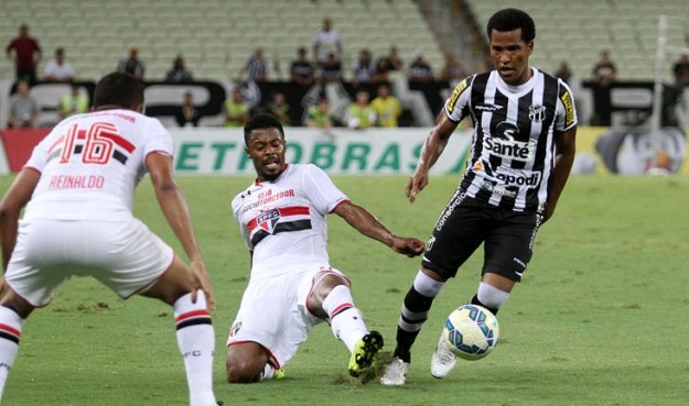 João Marcos ganhou sobrevida nos duelos com o São Paulo (Foto: Christian Alekson/CearaSC.com)