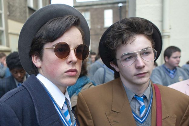 A química de Walsh-Peelo e McKenna é tanto que os jovens já têm feito shows