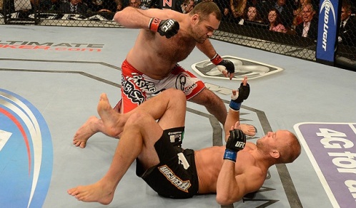 Napão 'atropelou' Herman em Las Vegas. Foto: UFC/Divulgação