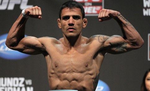 Rafael dos Anjos tem grande oportunidade. Foto: UFC/Divulgação