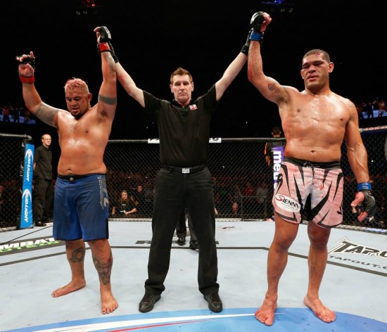 Pezão x Hunt: luta épica e empate como resultado. Foto: UFC / Divulgação