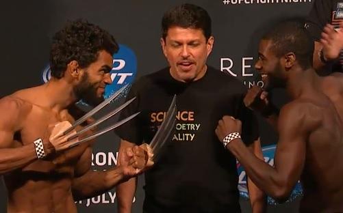 Wolverine mostrando as garras para o rival. Foto: UFC/Divulgação