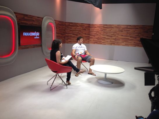 Caio Monstro foi entrevistado pela jornalista Ana Flávia Gomes 