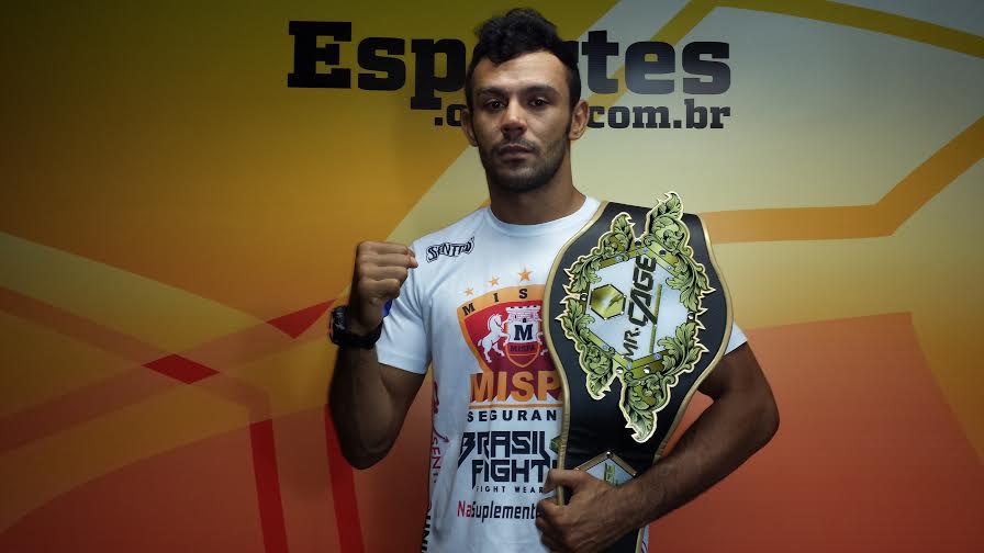 Pimba tem um cartel de 30 lutas e 26 vitórias. Foto: Gutemberg Figueiredo/O POVO