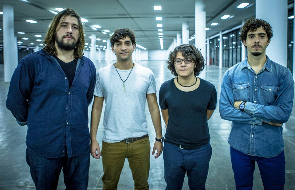 Selvagens-á-Procura-da-Lei