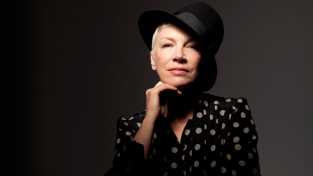 ANNIE-LENNOX_2014-Center-Photo_Robert-Sebree