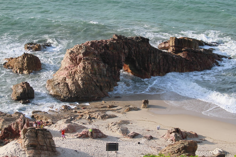 Pedra Furada- Praia de Jericoacoara ( Foto: Fábio Lima/ O POVO)