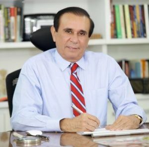 Atual vice-prefeito, Gaudêncio disputa reeleição contra RC (Foto: Divulgação)