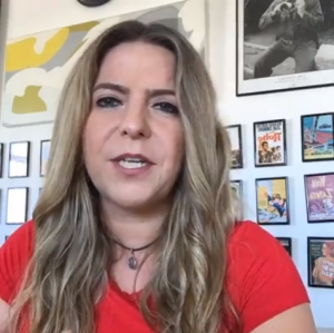 Luizianne responde eleitores em transmissão ao vivo (Foto: Reprodução / Facebook)
