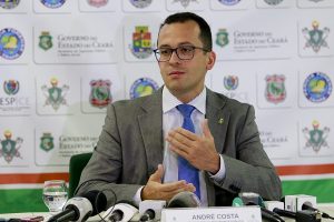 Secretário André Costa irá à Casa responder questionamentos de deputados (Foto: Banco de dados/O POVO)