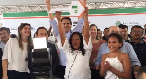 Lia Gomes (esquerda) é irmã dos ex-ministros Cid e Ciro Gomes (Foto: Divulgação)