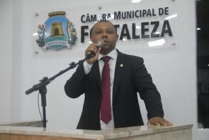 Projeto do passe livre para policiais civis é assinado por Soldado Noélio (foto) e Julierme Sena (Foto: Divulgação)
