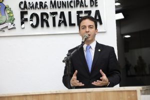 Segundo Célio Studart, liberação valeria entre as 21h e as 5h da manhã (Foto: Divulgação)