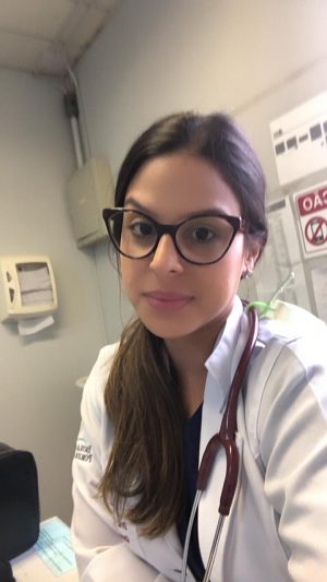 Dra.Tamires Caracas é médica homenageada no Dia do Trabalho